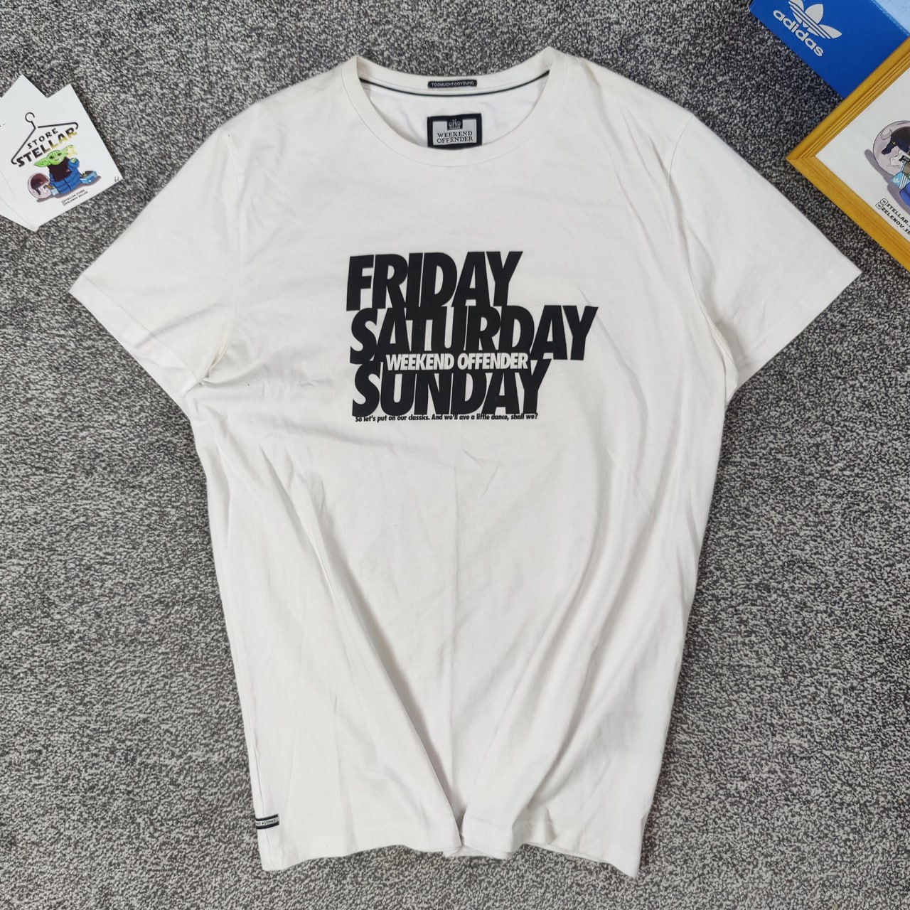 Футболка Weekend Offender