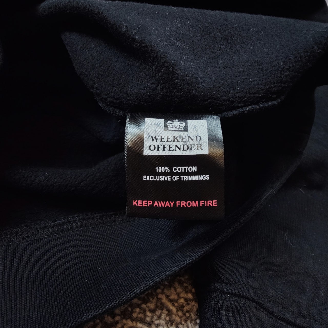 Свитшот Weekend Offender