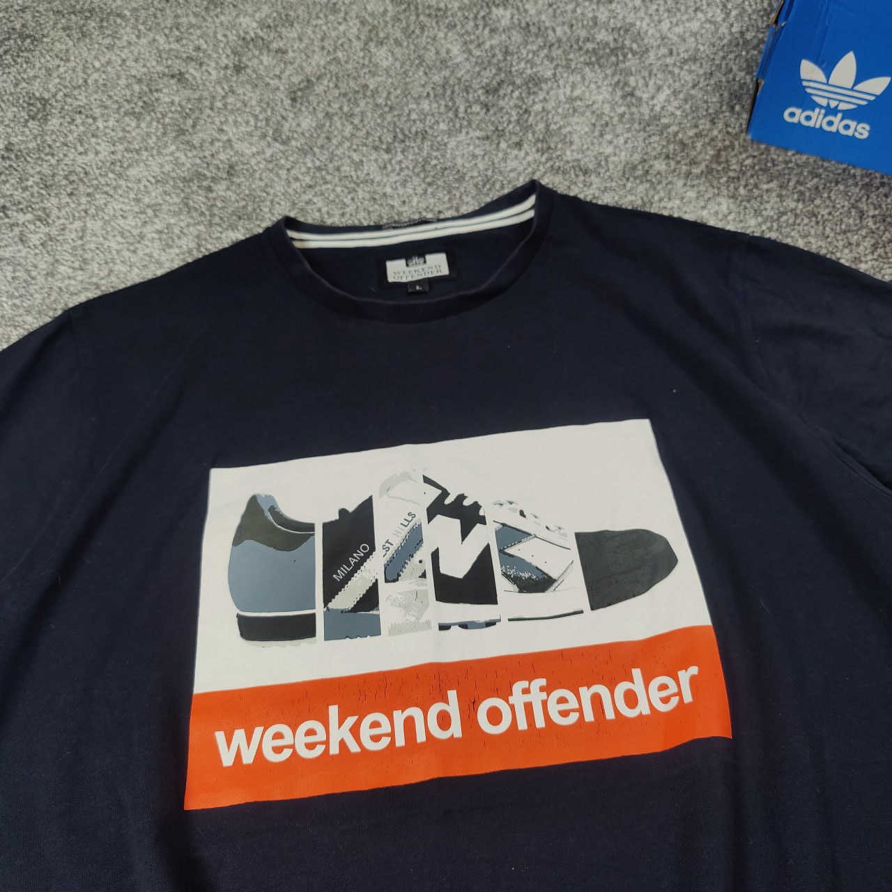 Футболка Weekend Offender