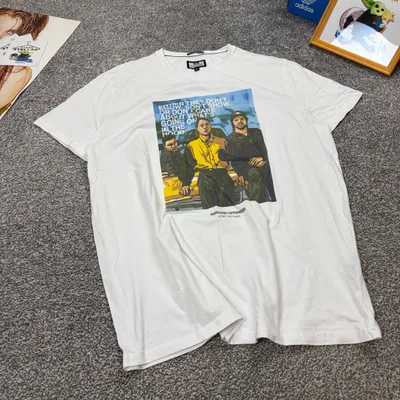 Футболка Weekend Offender